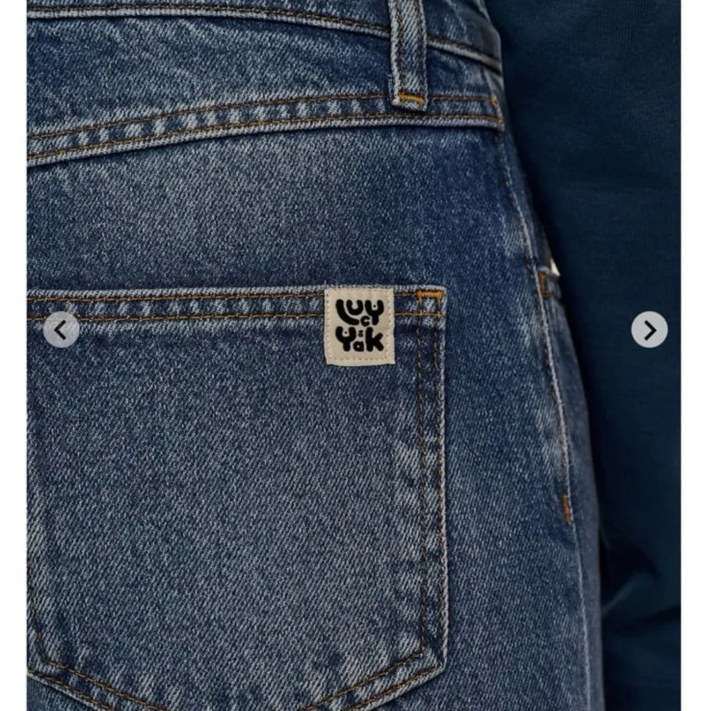 Lucy & Yak Carter - Image 4