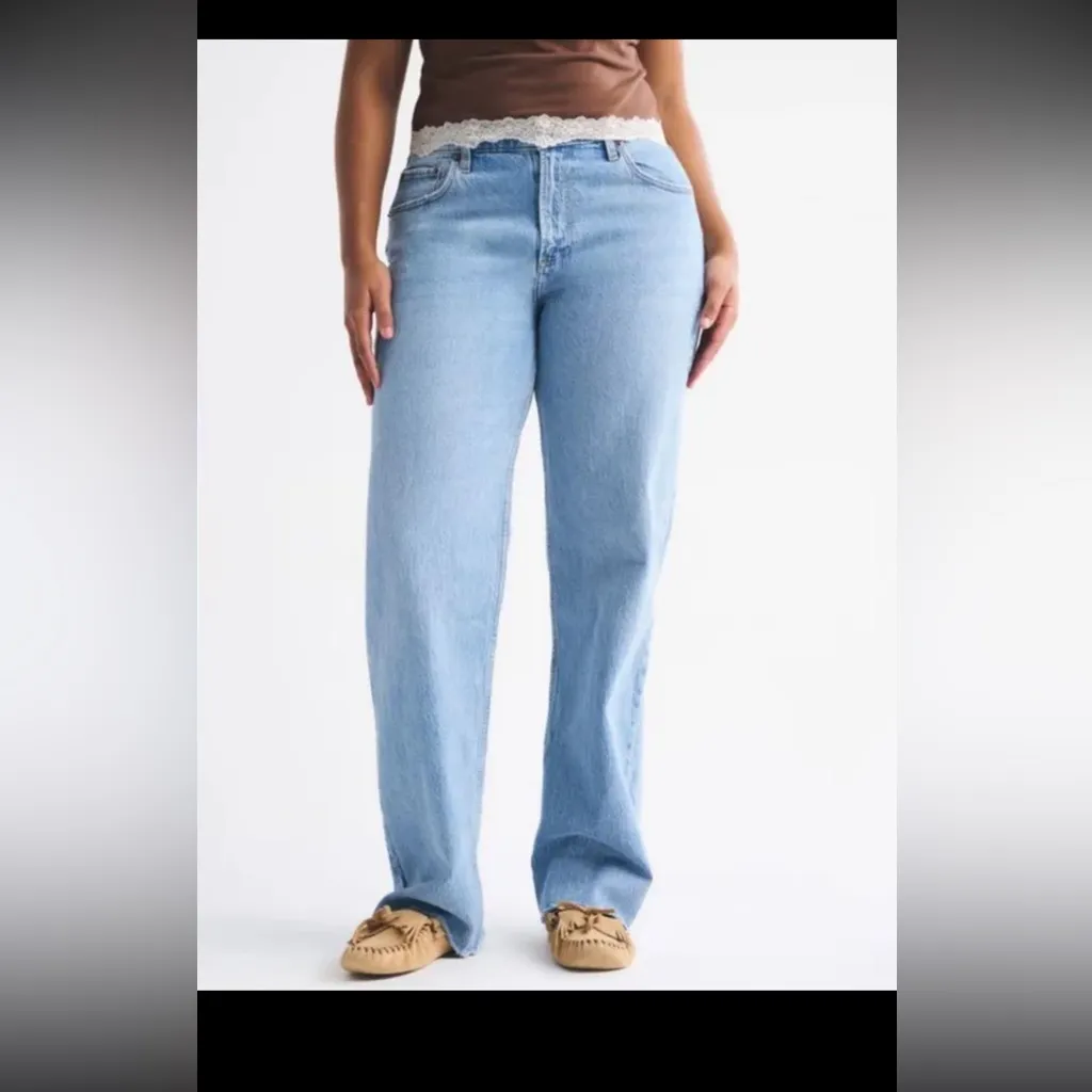 Abercrombie & Fitch Curve Love low rise baggy Jeans size 29 - Image 2