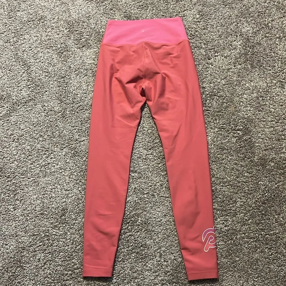 Peloton Cadent‎ High Rise Cross-Front Pink Legging Small - Image 7