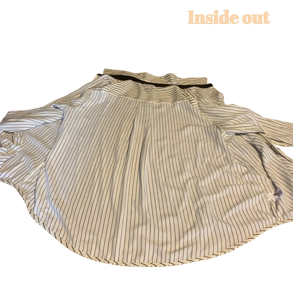 RACHEL ZOE LIGHT CREAM WITH BLACK STRIPES BUTTON DOWN SHIRT (2X) - Image 9