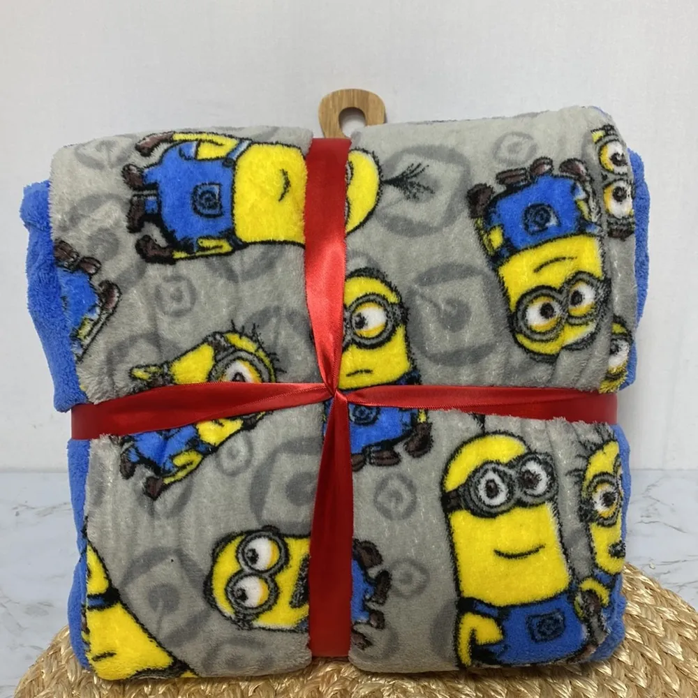 Despicable Me womens 3 pcs pijama size 2x Blue - Image 4