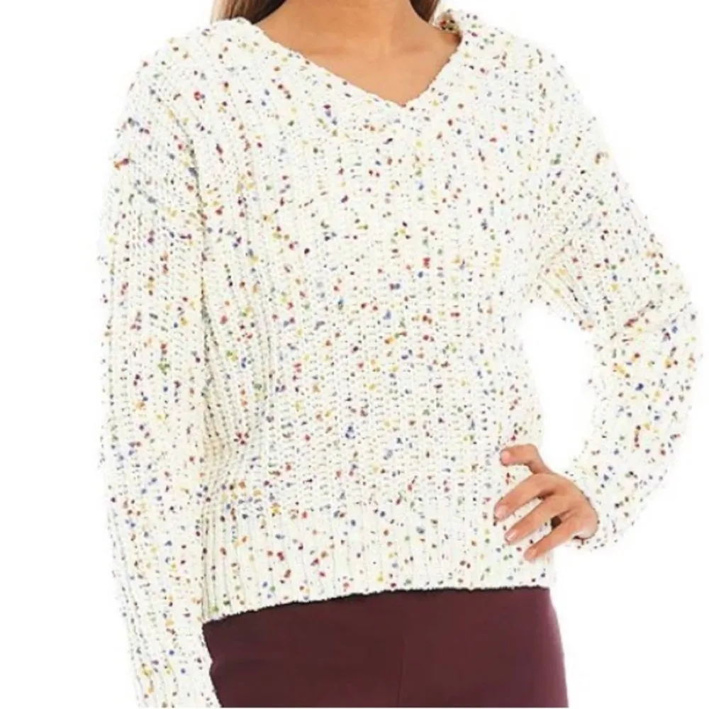 I.N. San Francisco NWT XL White Rainbow Confetti Chenille V-Neck Sweater Knit - Image 3