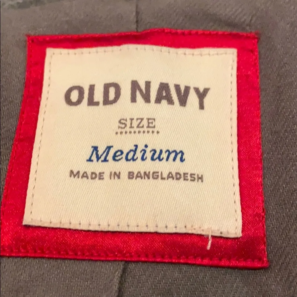 HP! Old Navy M grey wool blend w/red toggle button - Image 5