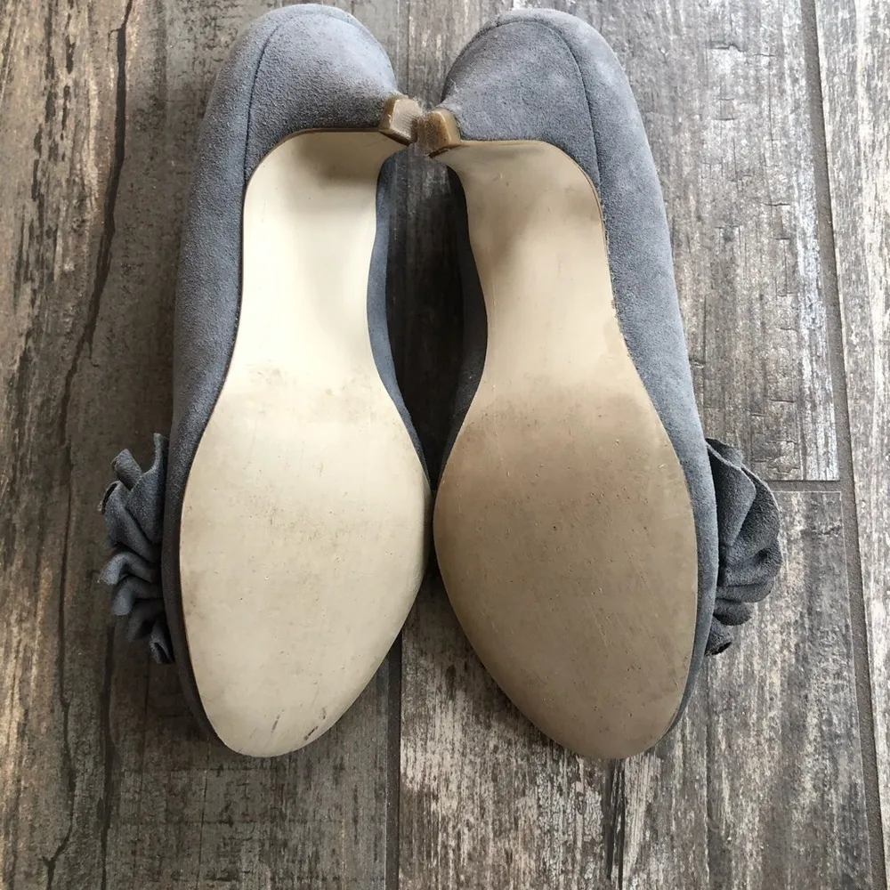 𝅺Steve Madden Preti grey suede leather heels size 6 - Image 6