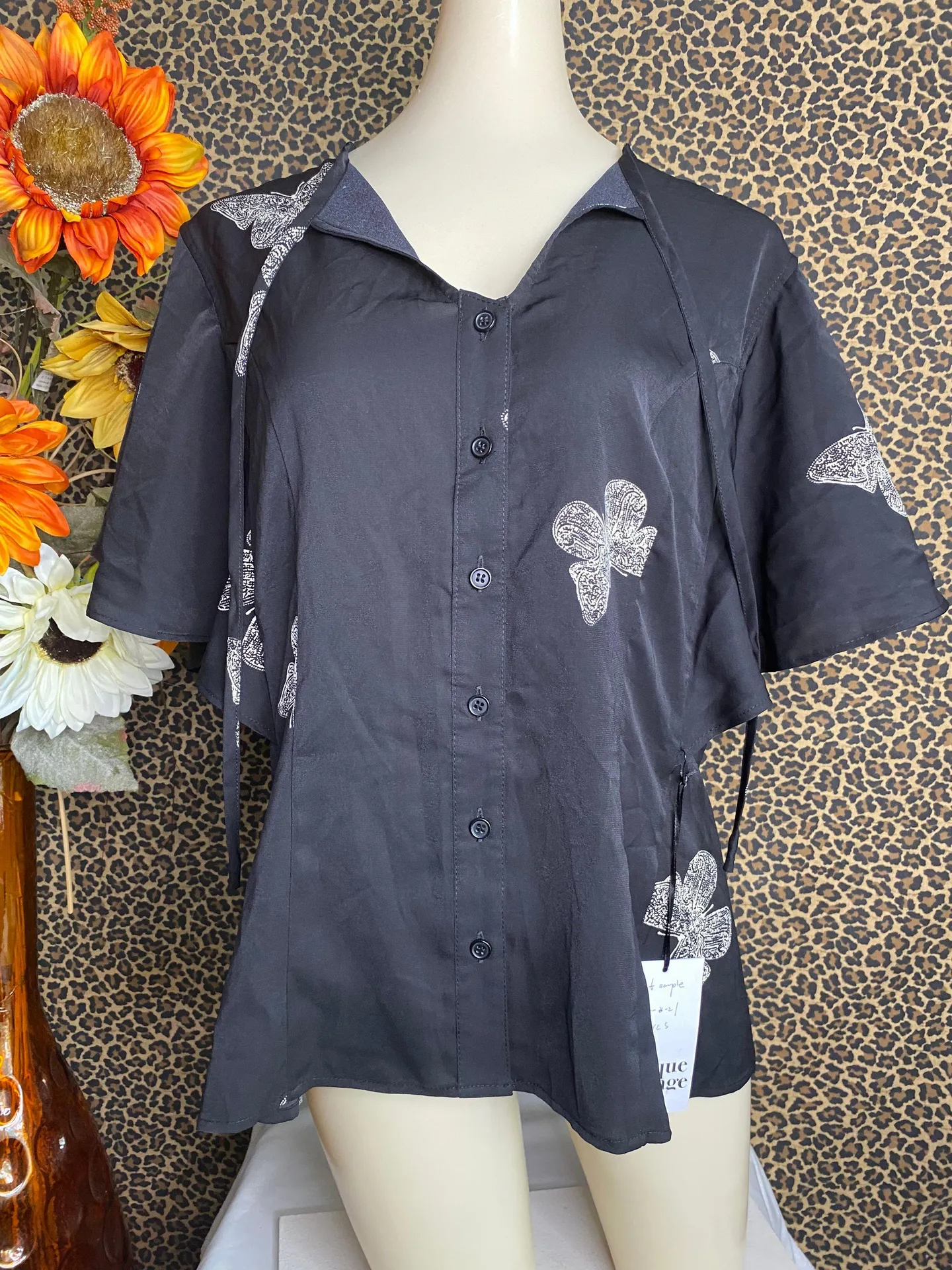 1940’s Black Butterfly Print Cecilia Blouse NWT | MEDIUM - Image 2