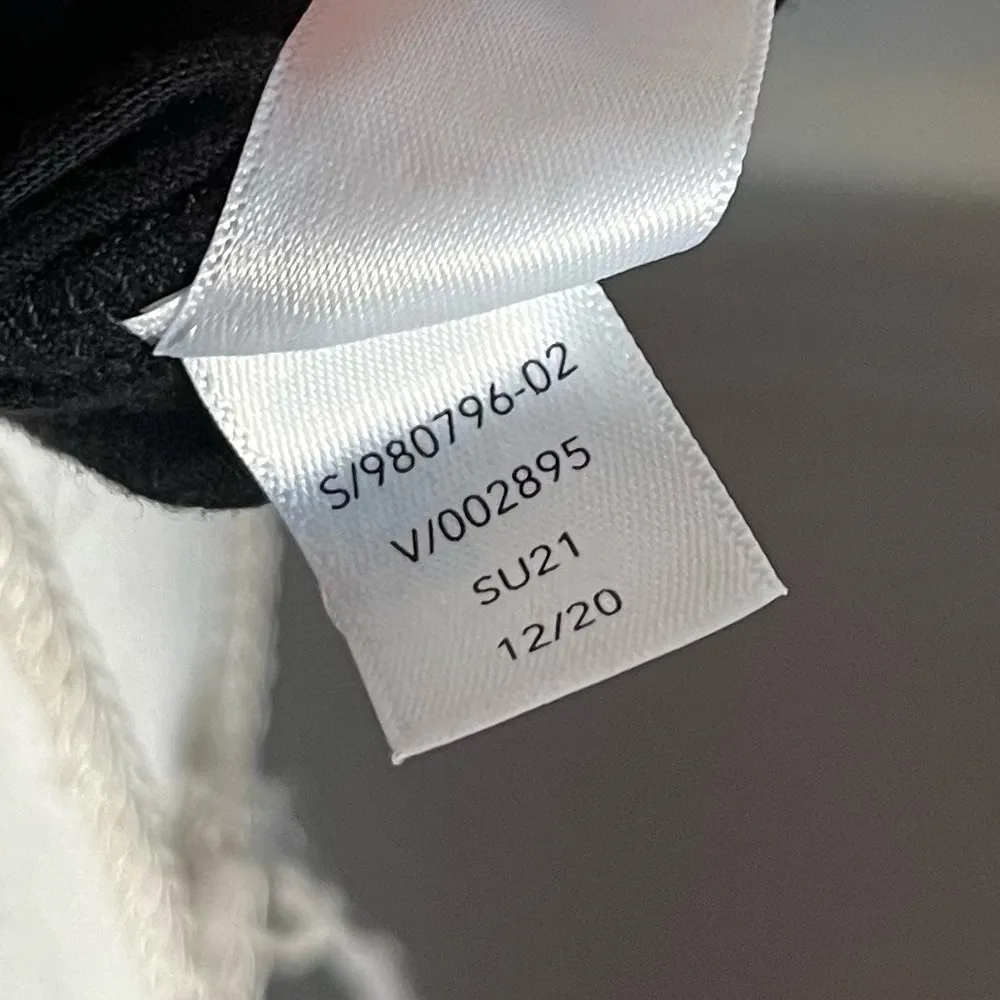 Athleta • Change The Game Black Short Sleeve Tee - Image 5