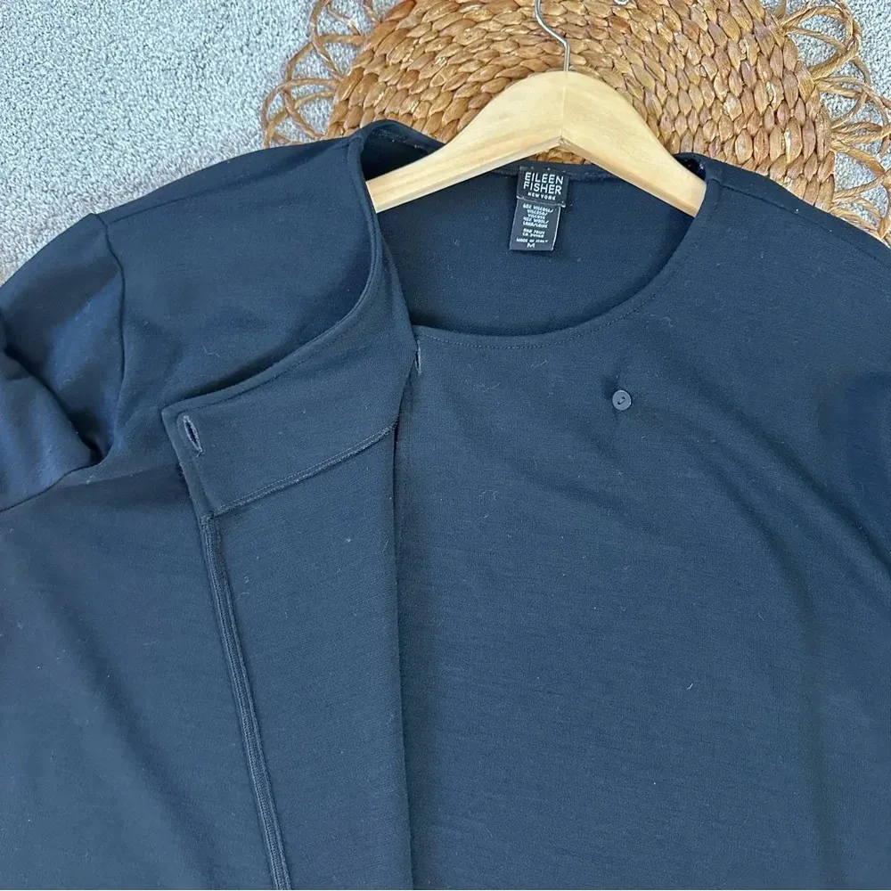 Eileen Fisher Viscose Wool Blend Black Top Botton Closure Jacket Cardigan Size M - Image 4