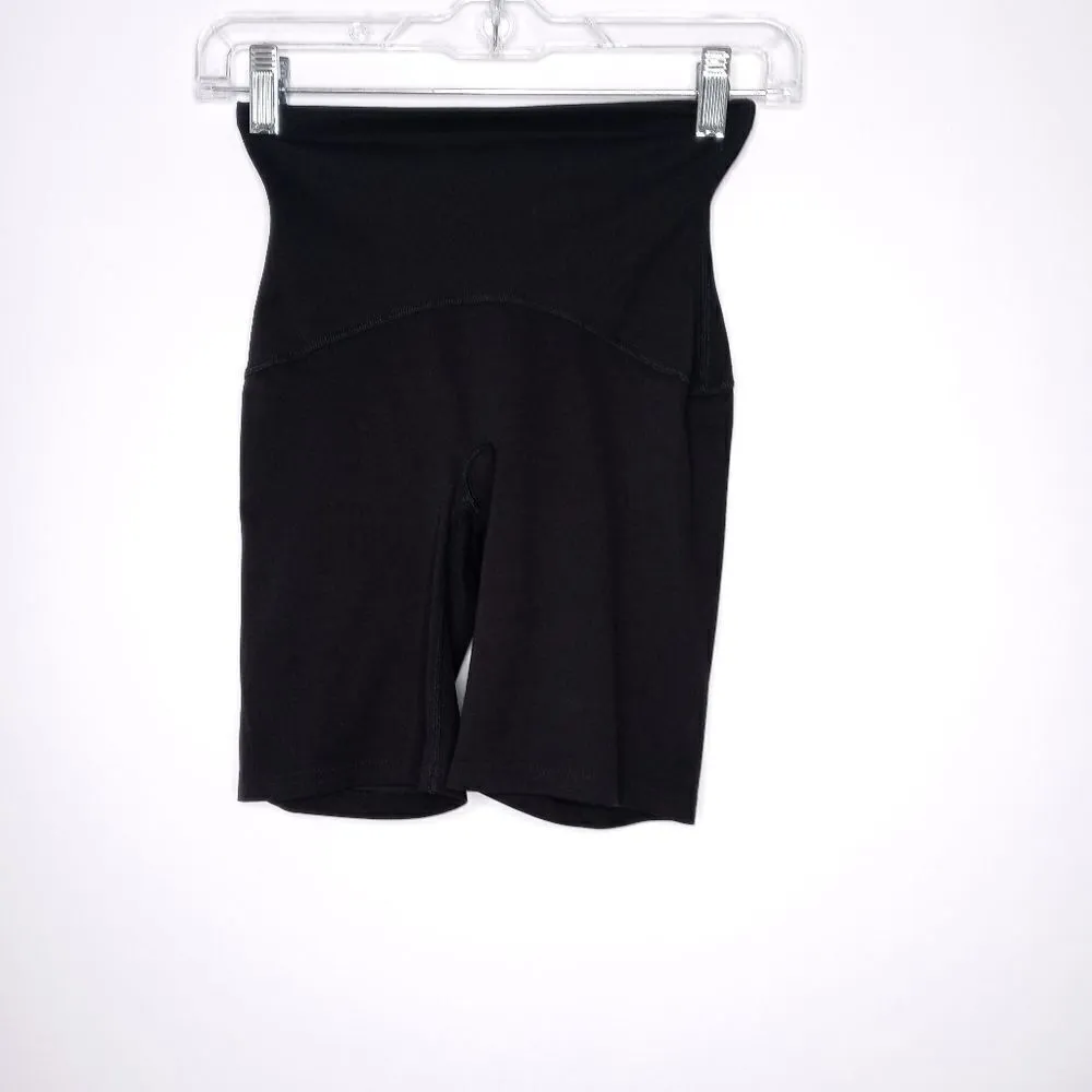SPANX size small black shorts - Image 8