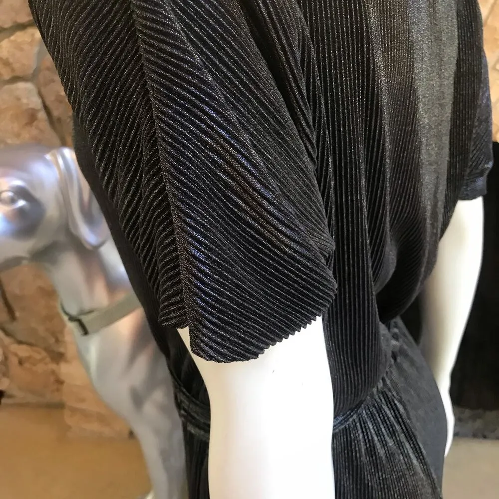 NEW Subtle Luxury Rylee Metallic Gunmetal Black Jumpsuit Women’s Size M NWT $130 Size M - Image 4