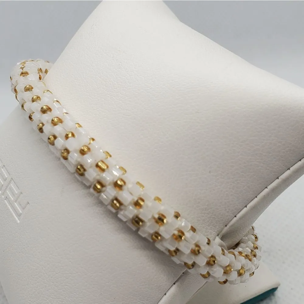 NWT 3 Strands White & Gold Colored Beaded Bracelet - Image 3