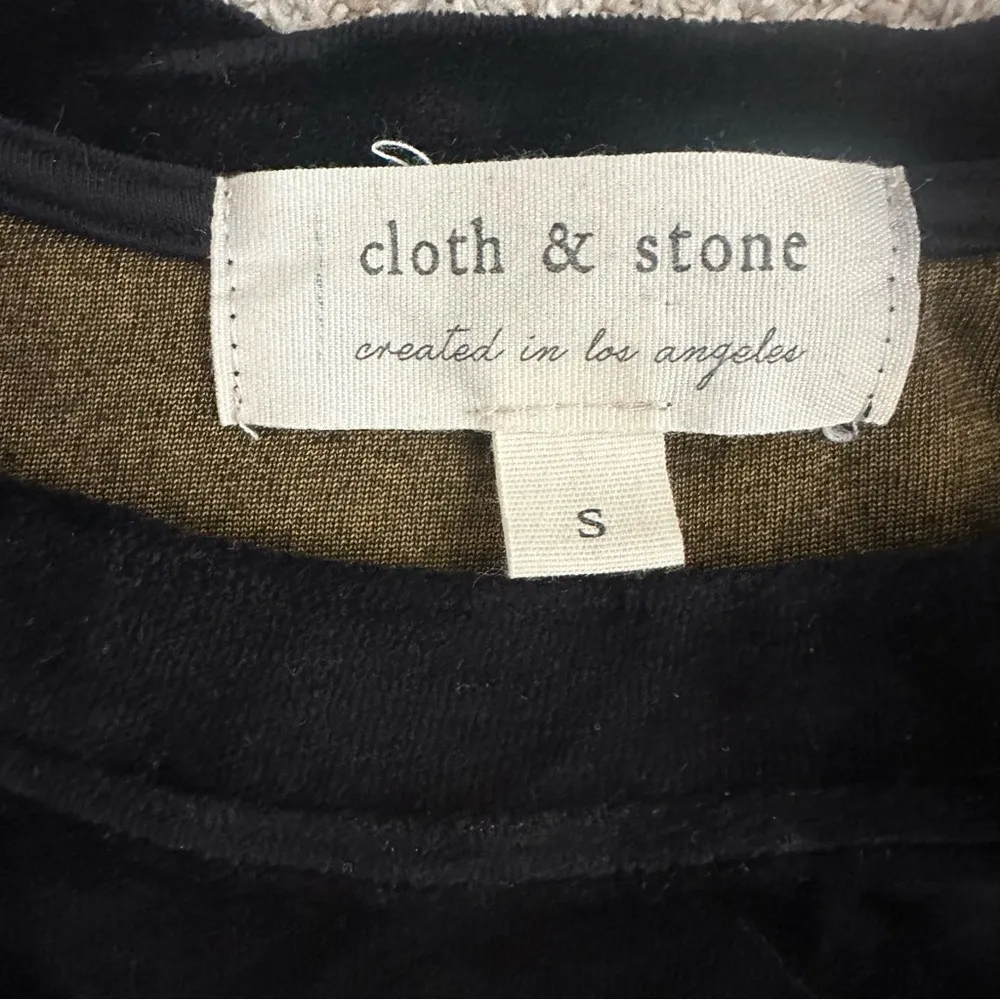 Cloth & Stone Black Velour Pocket Tee - Image 3