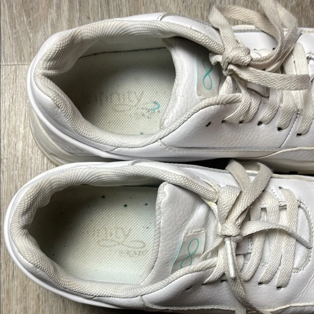 Infinity by Cherokee Uniforms Women's White Sneakers - Image 7