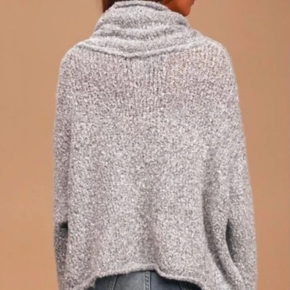 Free People Heather Gray BFF Cowl Neck Oversized Sweater Sz XS - Image 10