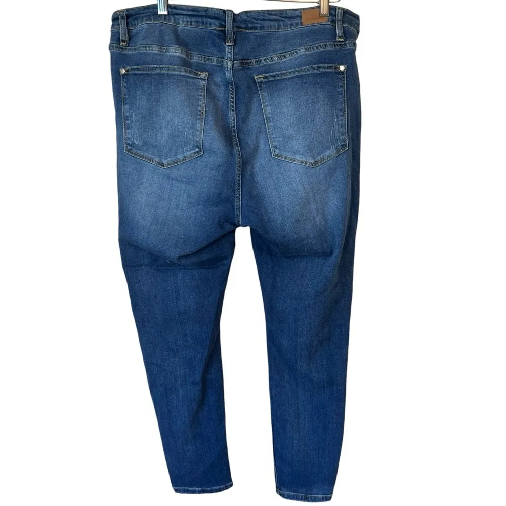 Judy Blue Mariah Distressed Serape Patch Skinny Fit Denim Jeans - Image 13