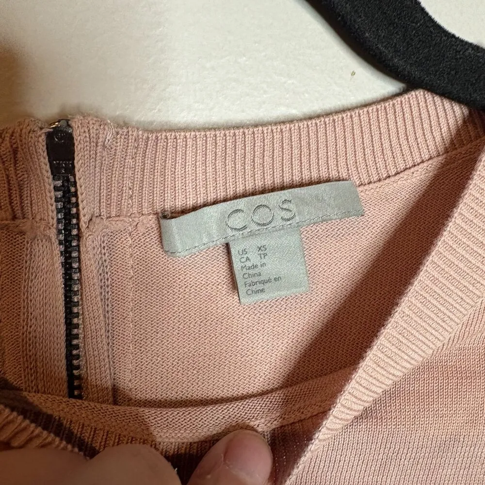 COS Mixed Media Contrast Light Knit Short Casual Dress - Image 4