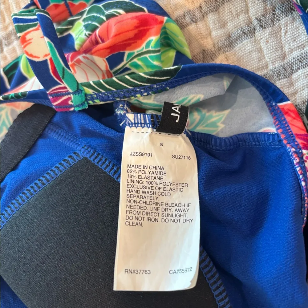 Jantzen blue floral one piece swimwear‎ size 8 - Image 9