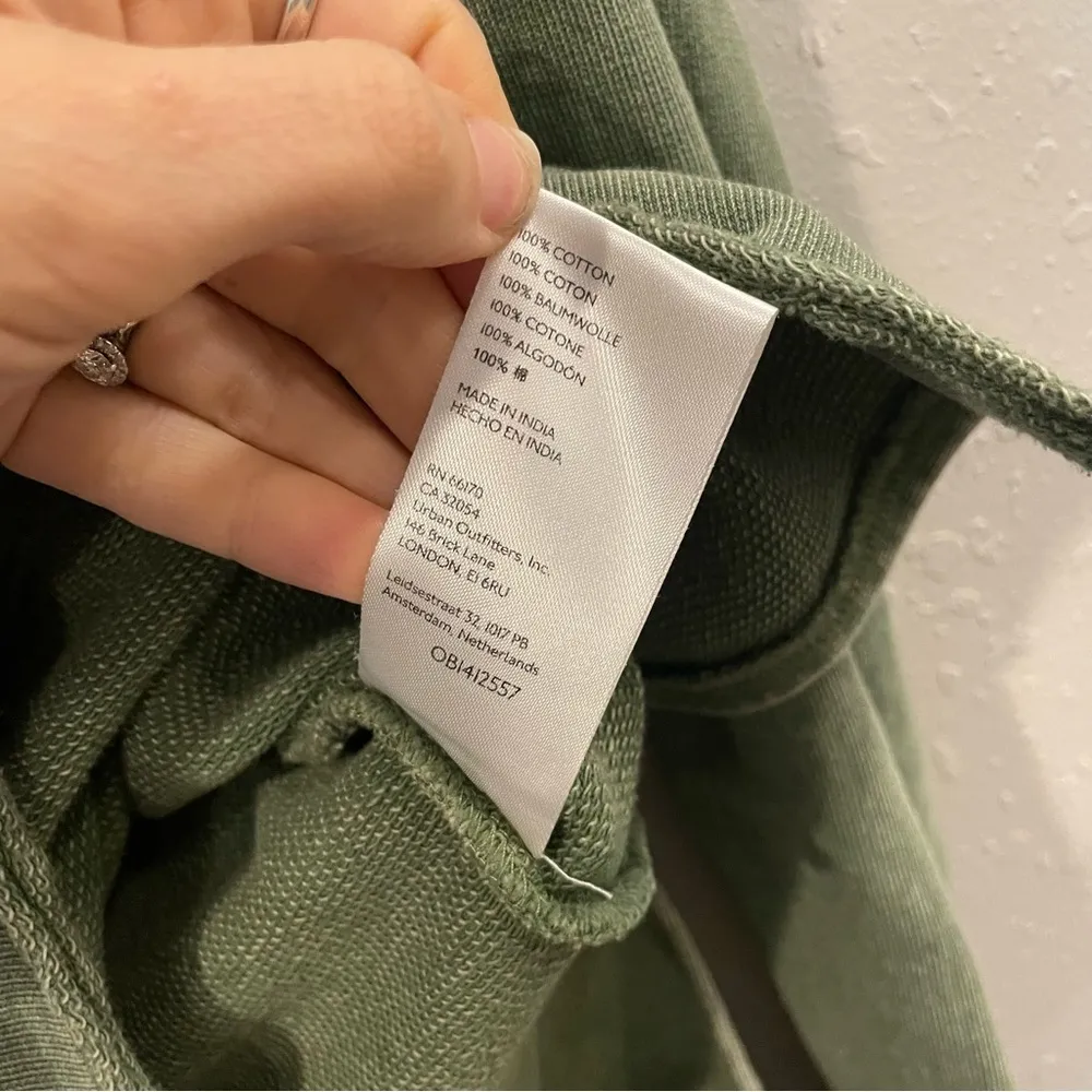 Anthropologie Pilcro Green Split Neck Top - Image 9