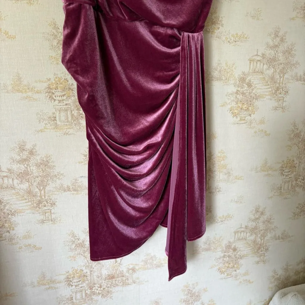 Lulu’s Living It Luxe mauve velvet tulip cowl neck stretchy mini dress NWT L - Image 5
