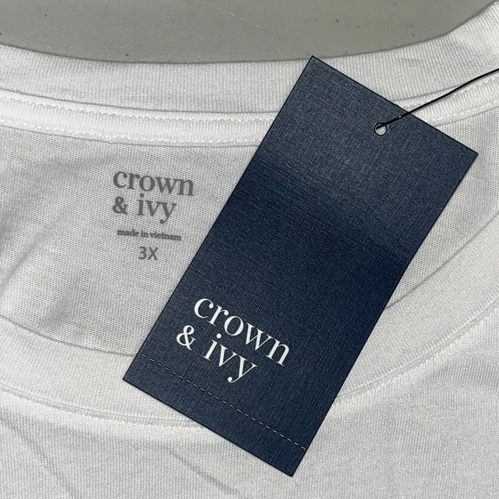 Crown & Ivy NWT Size 3X White Short Sleeve Baby Terry Tee Shirt Top - Image 4