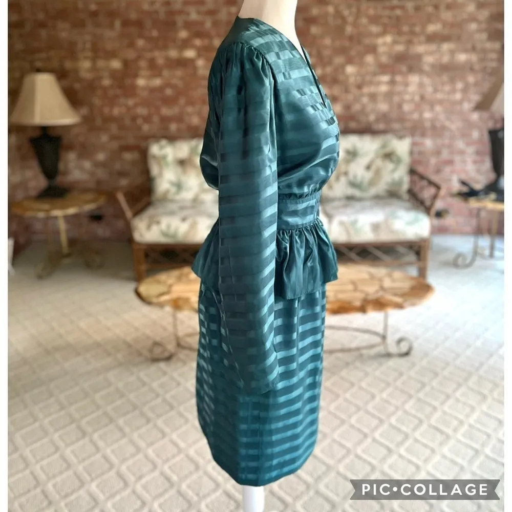 Albert Nipon Skirt Set Vintage 80’s Teal Satin Top& Peplum Skirt 6 Cocktail Chic Blue - Image 12