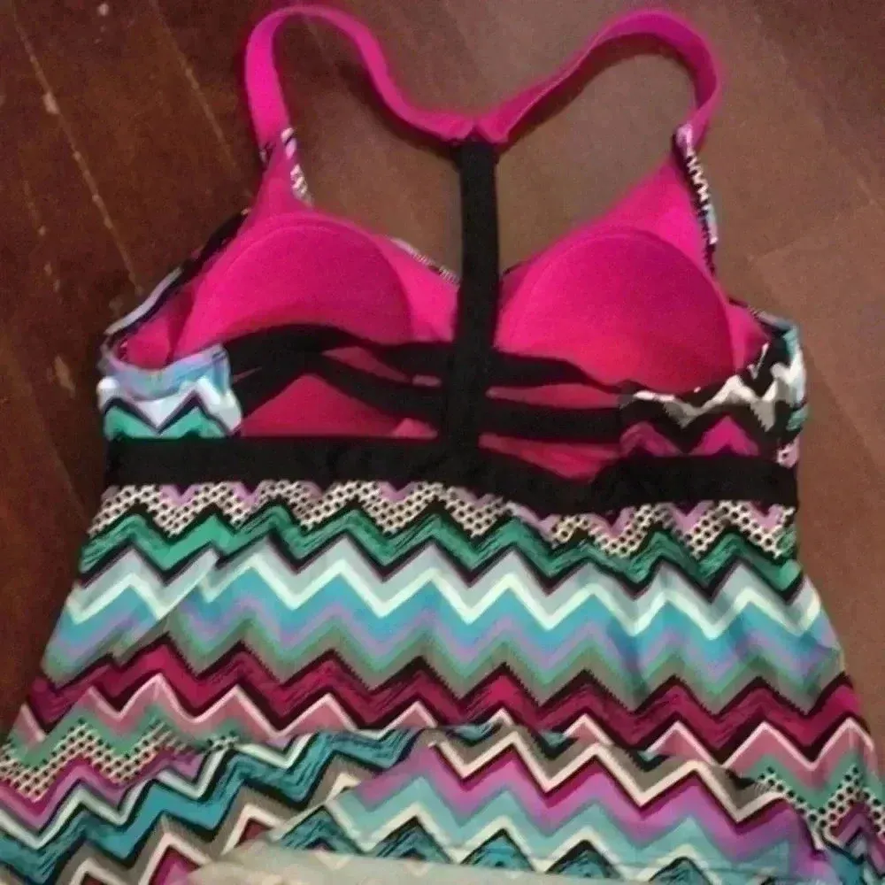 un brand swim wear size S Pink - Image 9