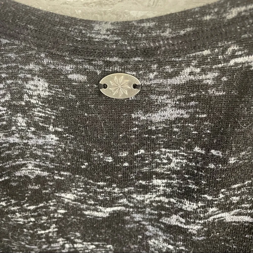 Athleta No Sweatin It Sharkbite Pullover - Image 4