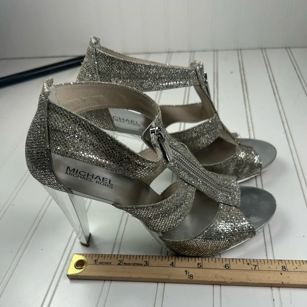 Michael Kors Berkley Silver Glitter Zip-Front T-Strap Heels Size 8.5 - Image 7