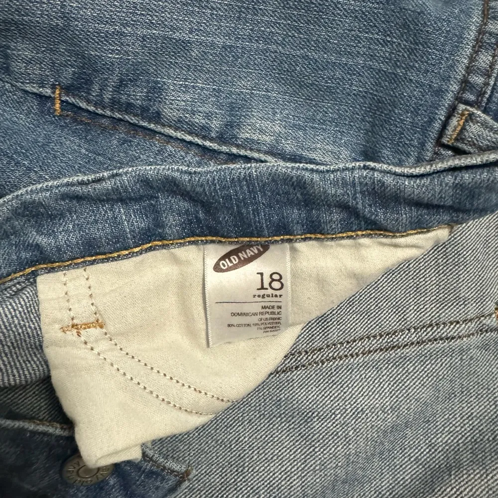 Old Navy The Flirt Denim Jeans Size 18 Regular - Image 4