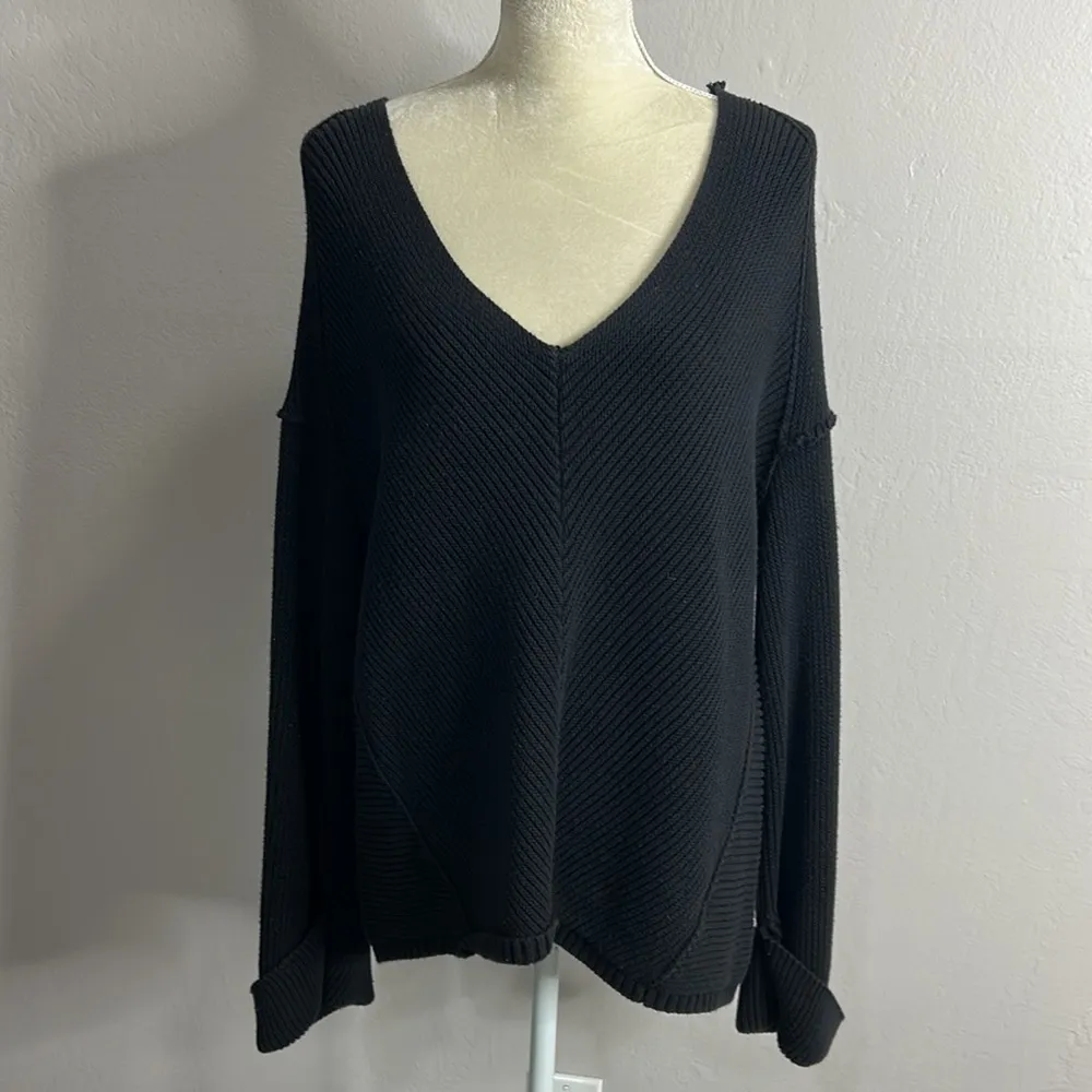 Free people • la brea vneck oversized ribbed sweater - Image 20