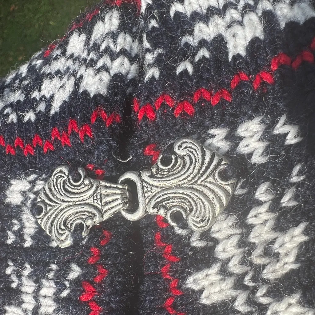 Estonia Womens 100% Wool Nordic Design Classic Cardigan Sweater W/Metal Clasp|SM Black - Image 12