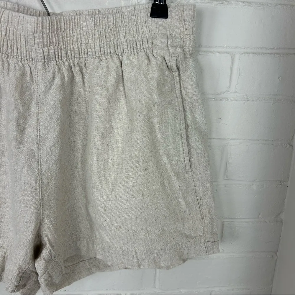 Old Navy Linen Blend Comfort Waistband Neutral Shorts Size M - Image 6