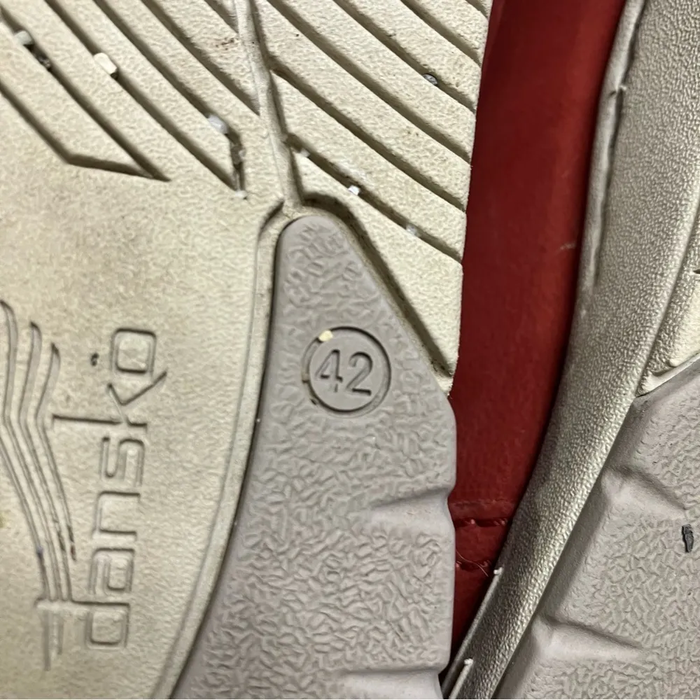 Dansko Leela‎ nubuck sneakers red size 42 - Image 9