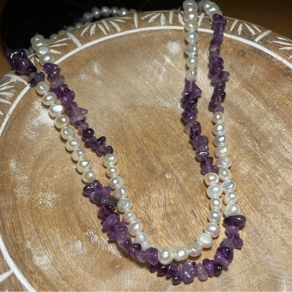 NWOT Genuine White Pearls & Amethyst Chip Infinity Wrap Necklace - Image 3