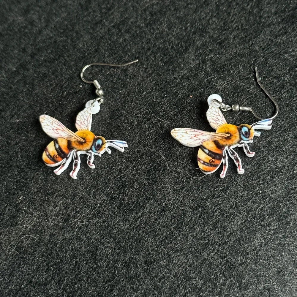 Bee Design “Bee Kind” Earrings Yellow - Image 5