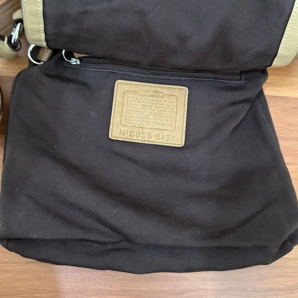 Vintage COACH 8A07 Soho Flap Butter Beige Soft Leather Messenger Shoulder Bag - Image 14