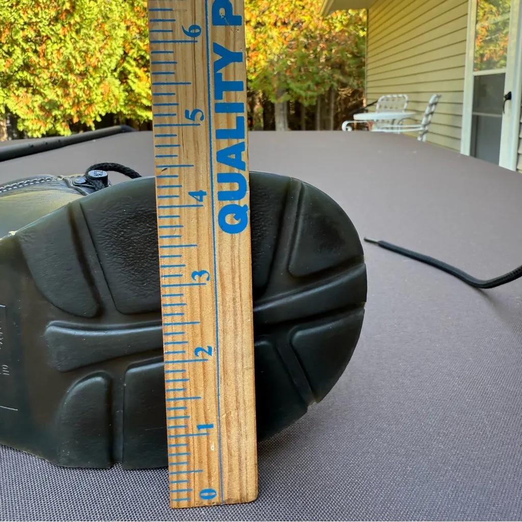 Dr. Martens Women’s Black Chunky Boots with Yellow‎ Stitching size 6 M - Image 12