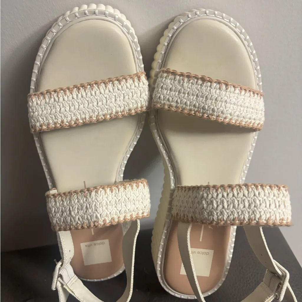 Dolce Vita Drake Platform Sandal brand new Size 9.5 - Image 6