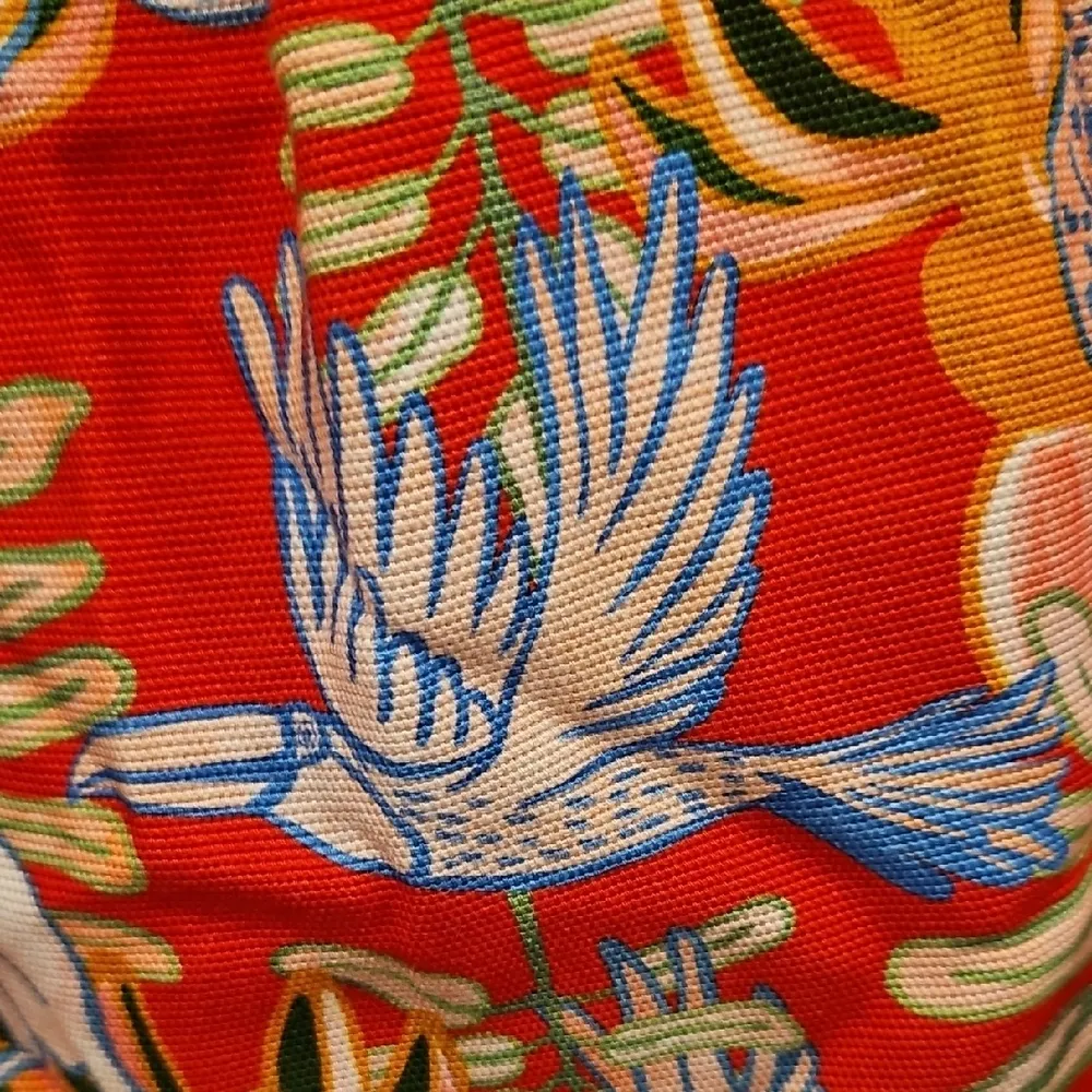 💕FARM RIO💕 Tropical Suingue Cuffed Red Shorts  ~ Small S NWT - Image 6