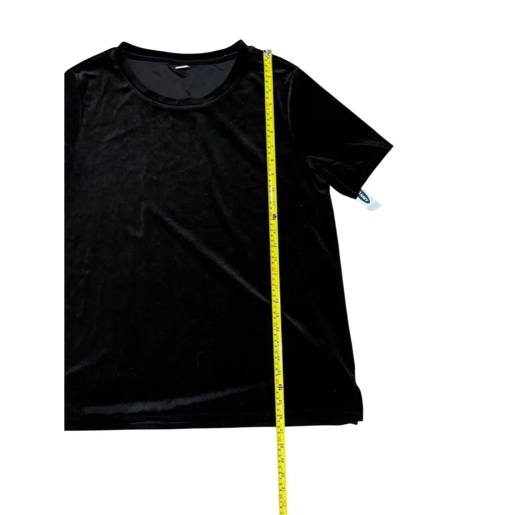 Old Navy Women's Black Velvet Short Sleeve Crew Neck T-Shirt Size L - Image 5
