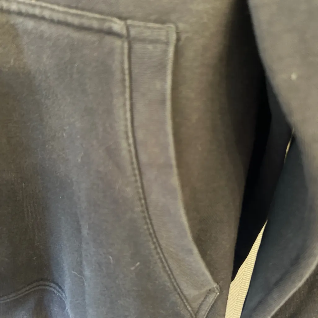 University of Wisconsin Oshkosh Hoodie Sweatshirt - Image 5