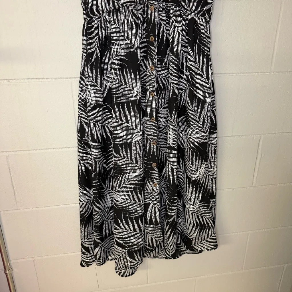 böhme Tropical Leaf Print Button Front Midi Dress in Black & White Women’s Small - Image 3