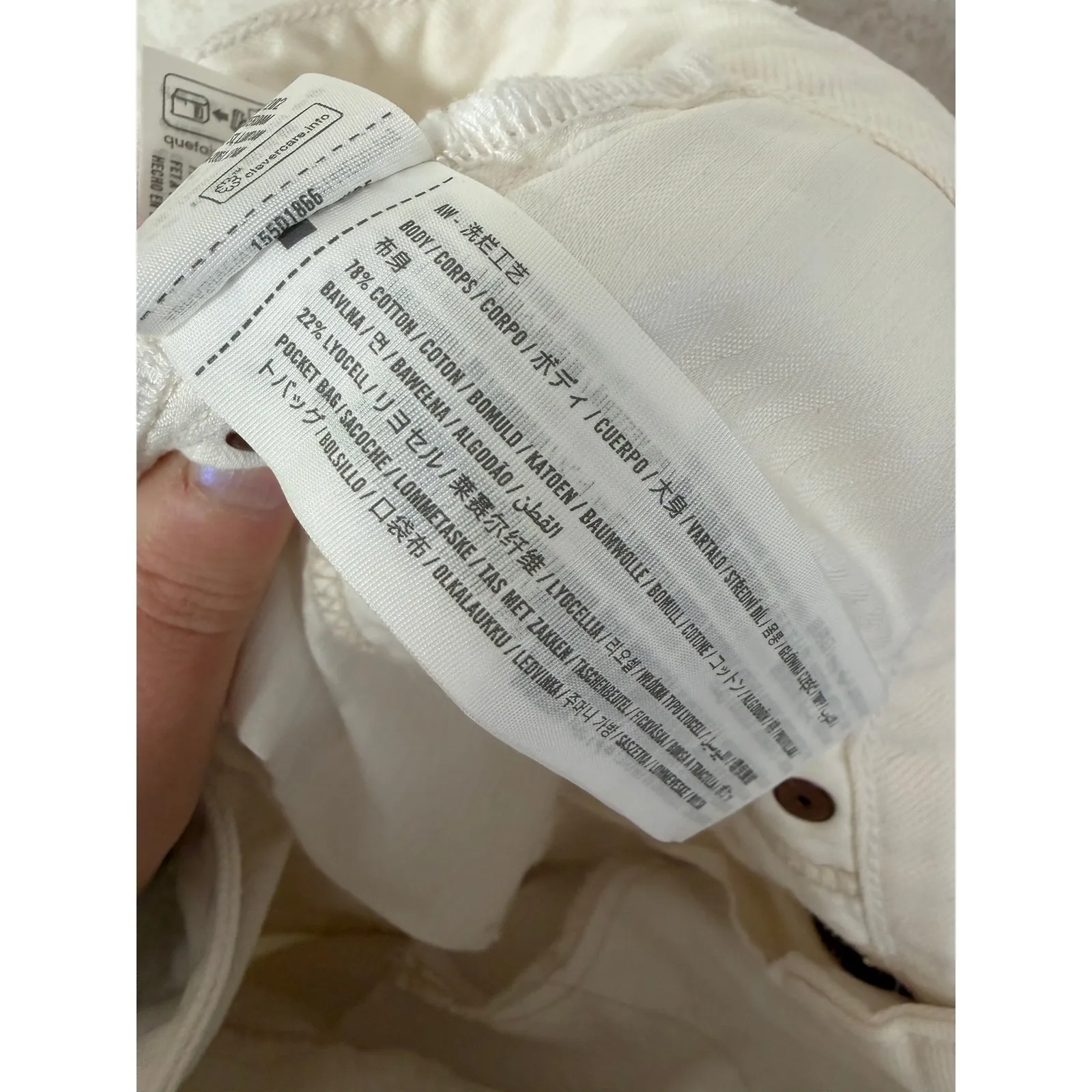 Abercrombie & Fitch Curve Love High Rise Cropped Wide Leg Jean White Size 30 - Image 9