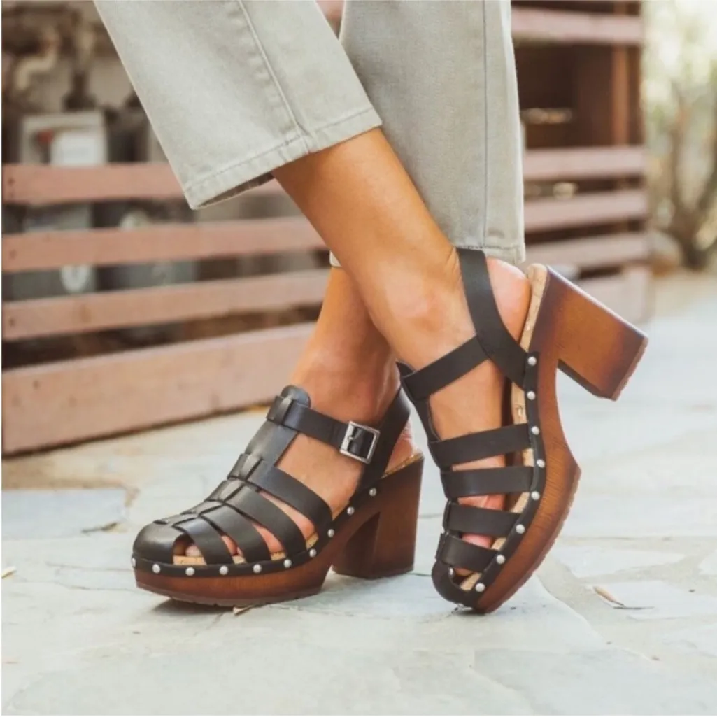 Korks by Korkease Whitney Platform Wooden Heel Sandal Black Studded Size 8 - Image 2