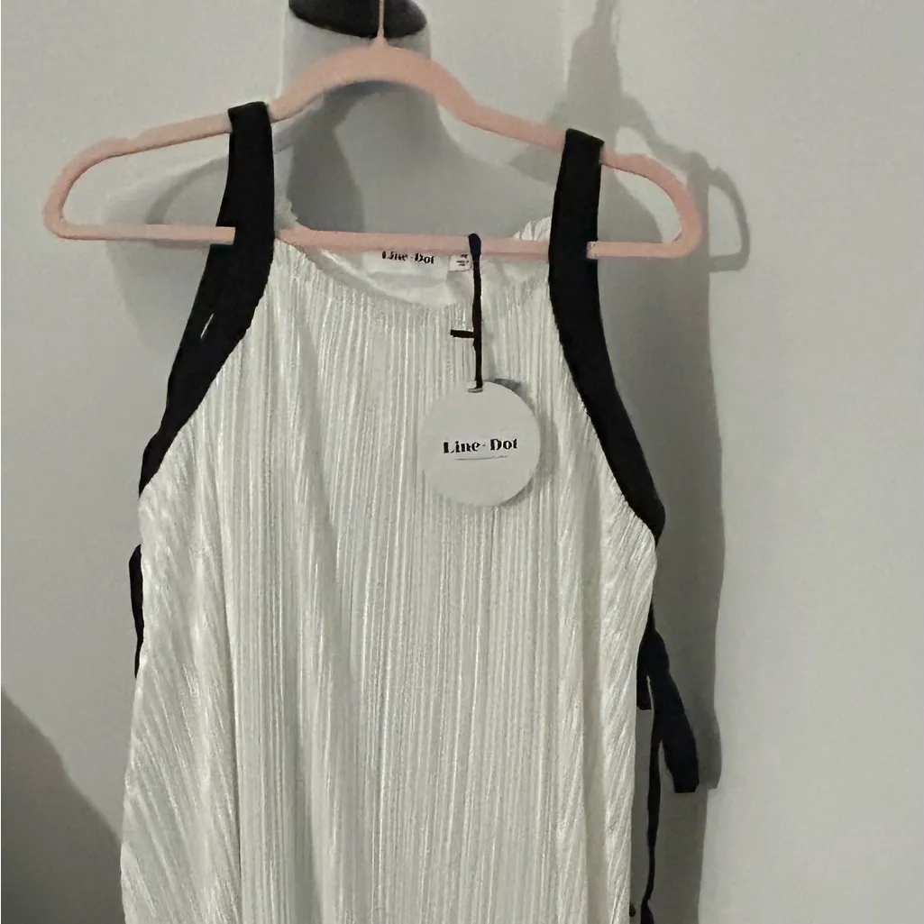 Line & Dot Dress with ribbon ties and pleats NWT - Image 2