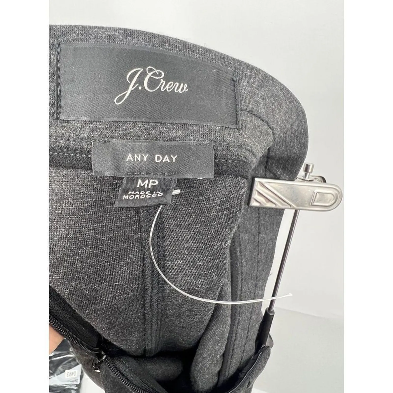 J. Crew Pants Women's Any Day in Eco Ponte Heather‎ Charcoal Medium Petite Gray Size undefined - Image 3