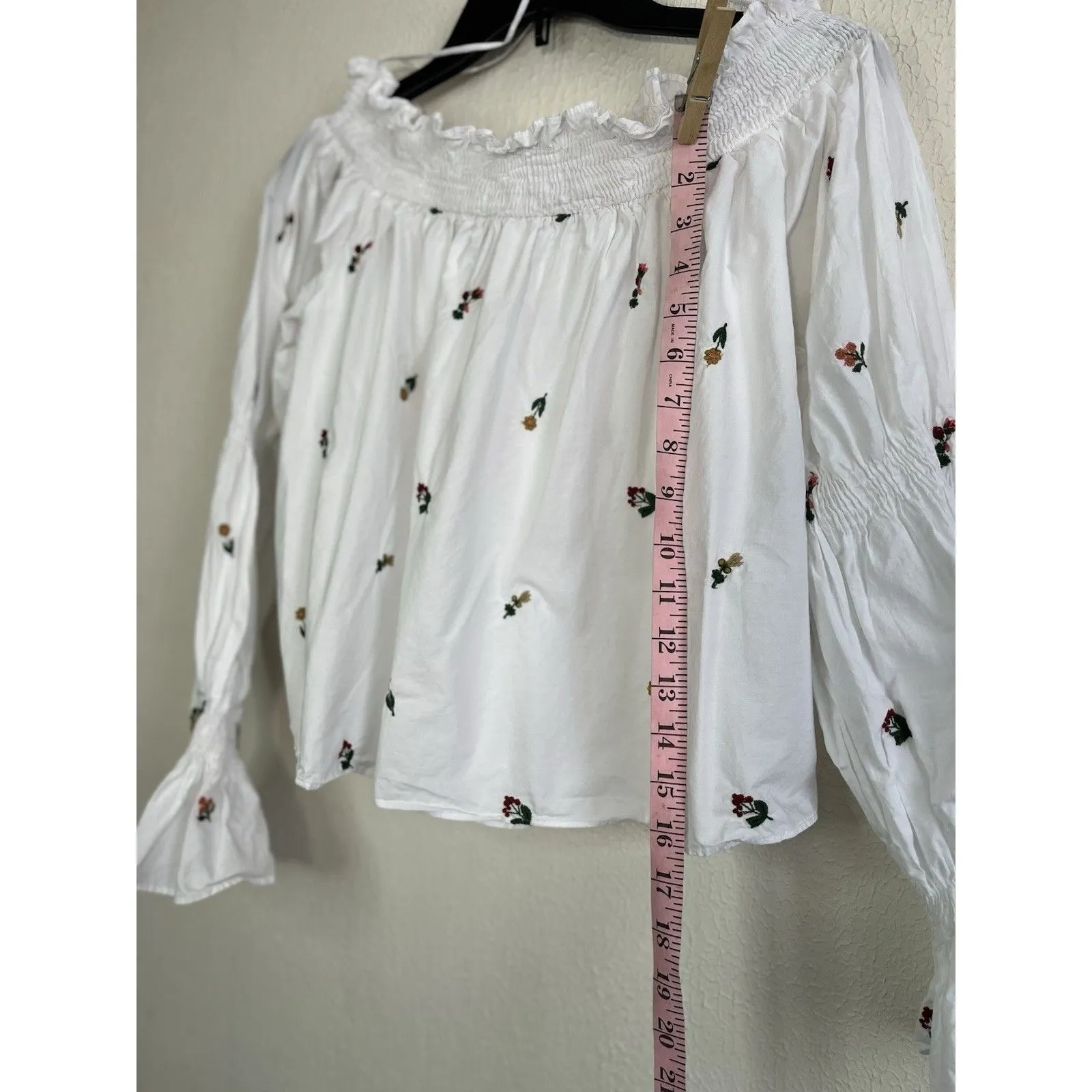 Zara Trafaluc M White Floral Blouse Floral Embroidered Top Off Shoulder Peasant - Image 3