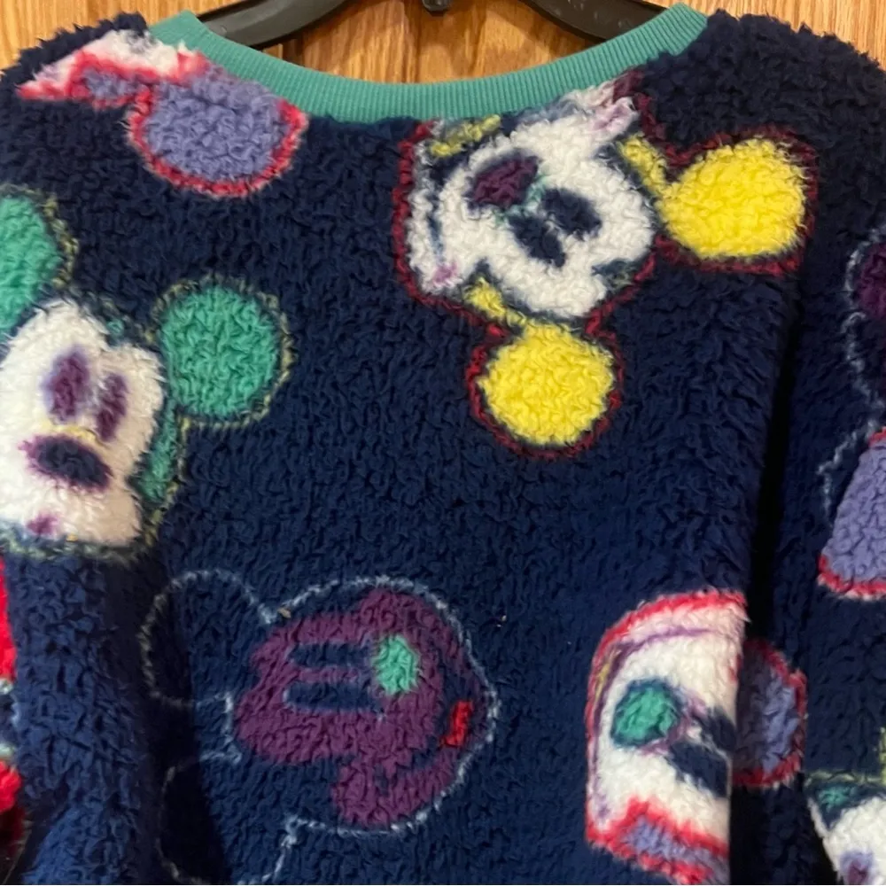 Disney Parks Mickey Mouse Sherpa Fleece Crewneck Sweater Sweatshirt Sz Small NEW - Image 6