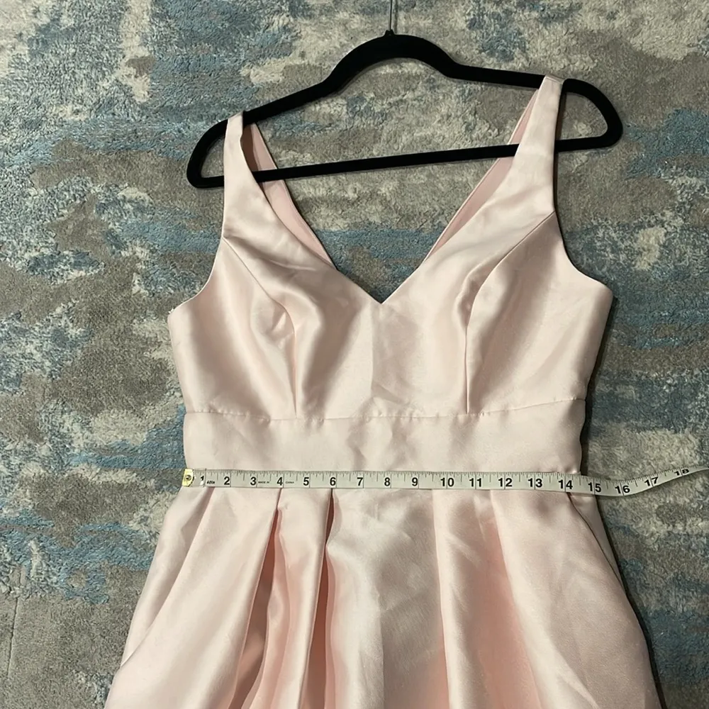Alfred Sung V-Neck Pleated Skirt Cocktail Dress with Pockets in Blush Size 8 - Image 14