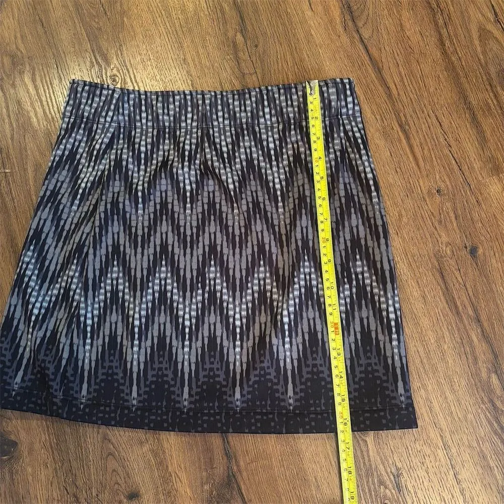 Athleta Women's Gray Fleece Lined Mini Skirt Size S Winter Casual - Image 8