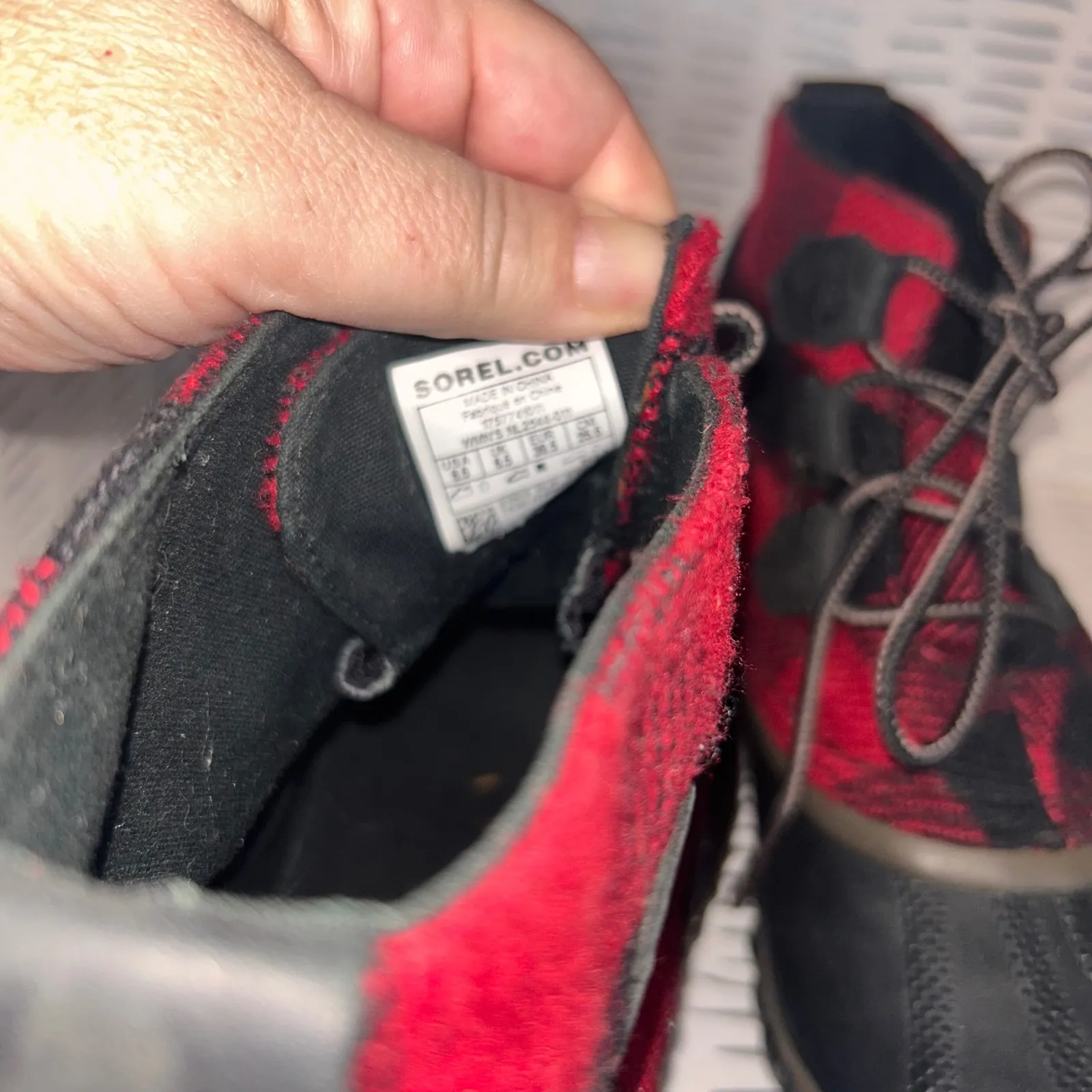 Sorel Women's Out  N About  Waterproof Buffalo Plaid Winter Snow Boots Size 8.5 - Image 7